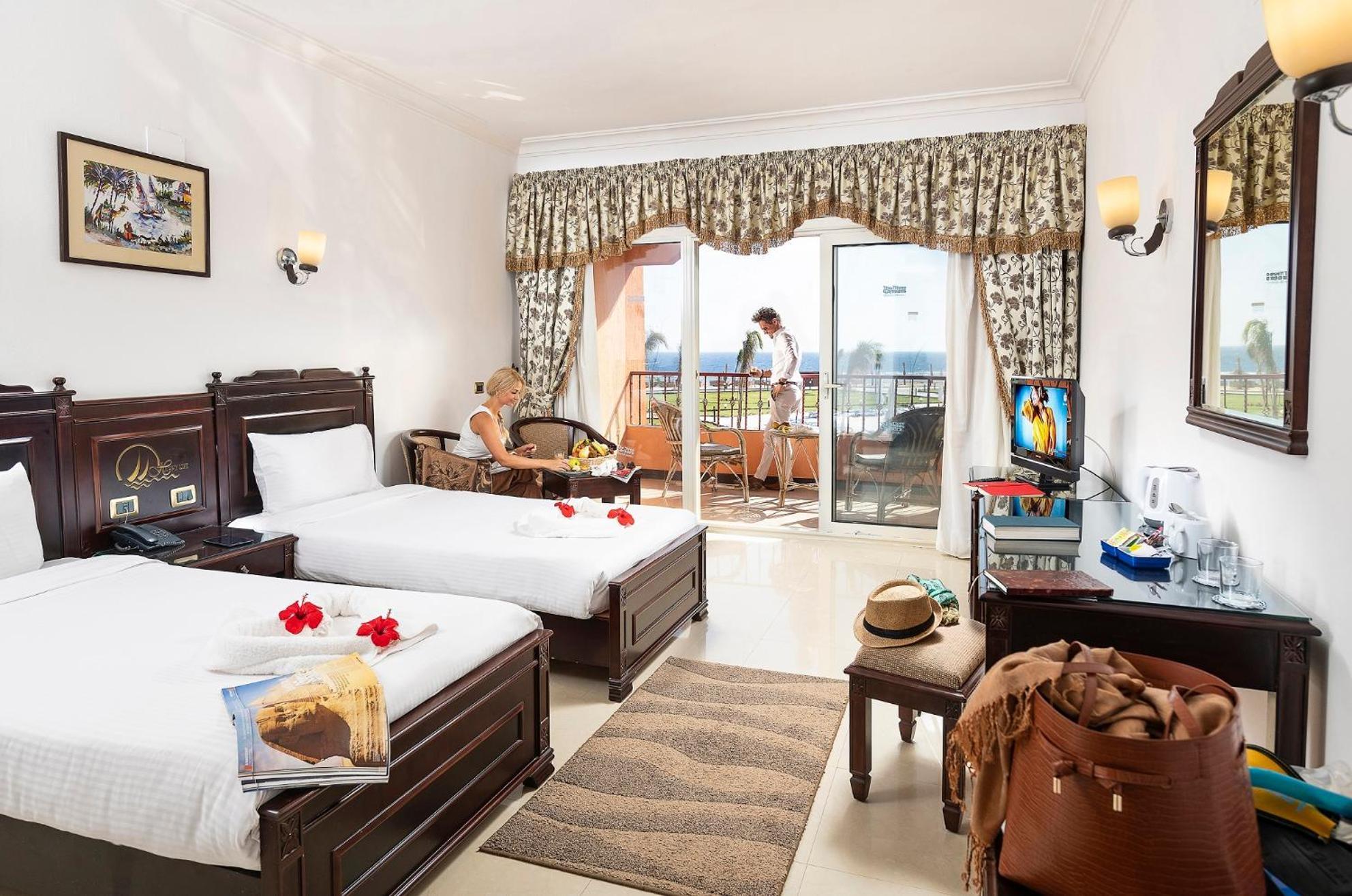 Three Corners Happy Life Beach Resort Abu Dabbab Esterno foto