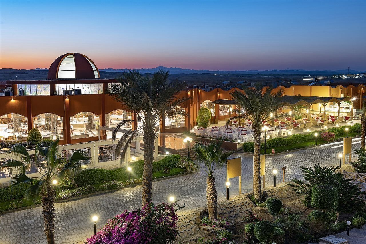 Three Corners Happy Life Beach Resort Abu Dabbab Esterno foto